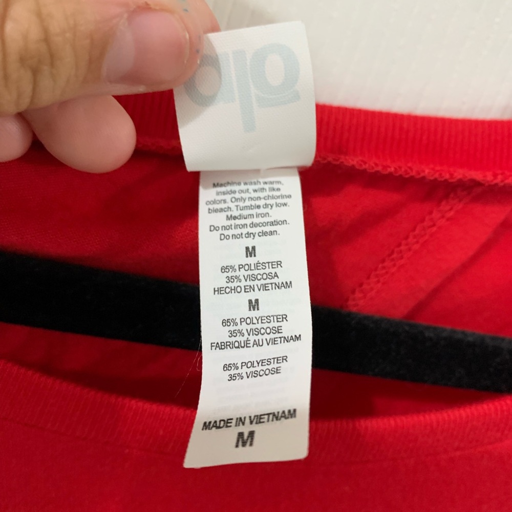•Alo Yoga• Red Scoop Neck Open back top Sz M! - Picture 6 of 8